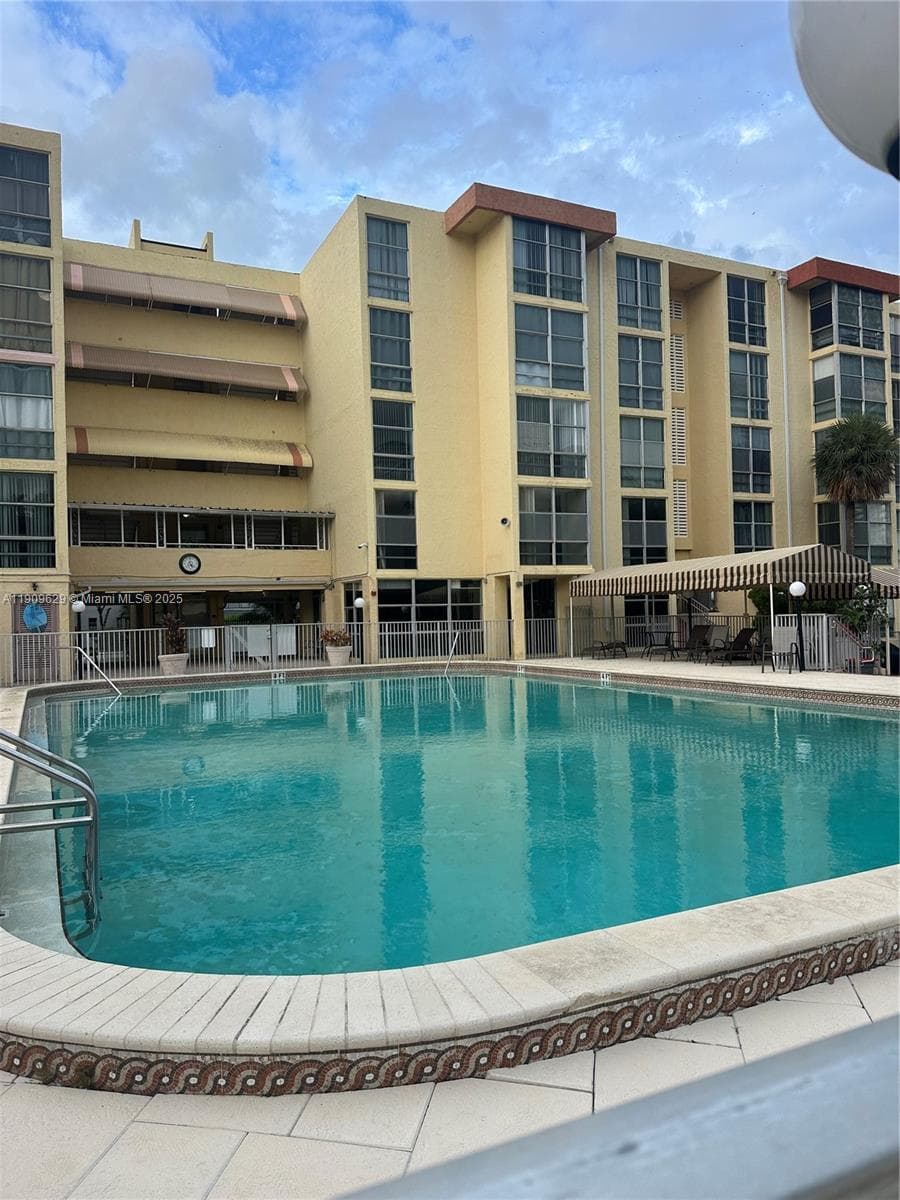 AVILA SOUTH CONDO · #322 in Sunny Isles Beach - Photo 1