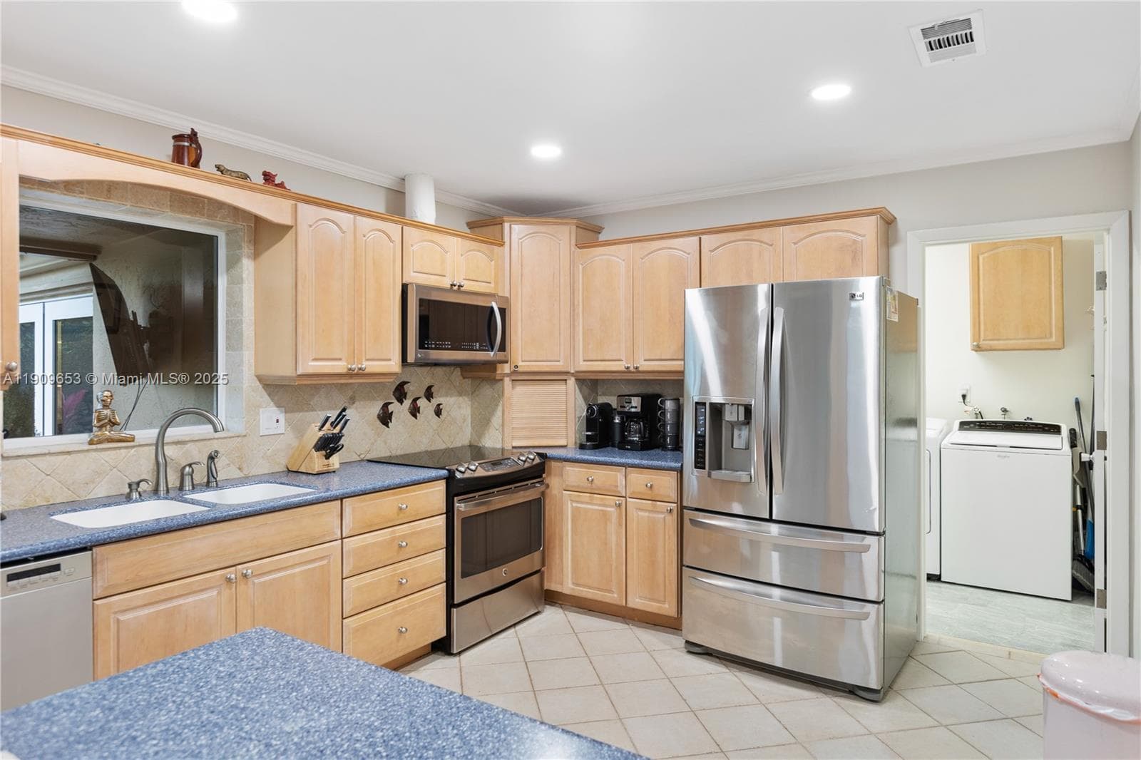 418 SE 3rd Ter #0 photo 31