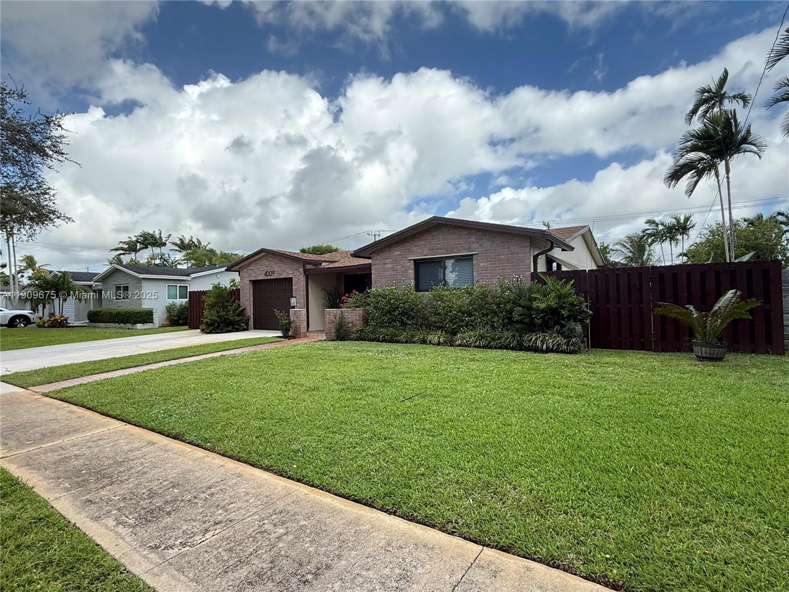 4009 Jefferson St #0 photo 2