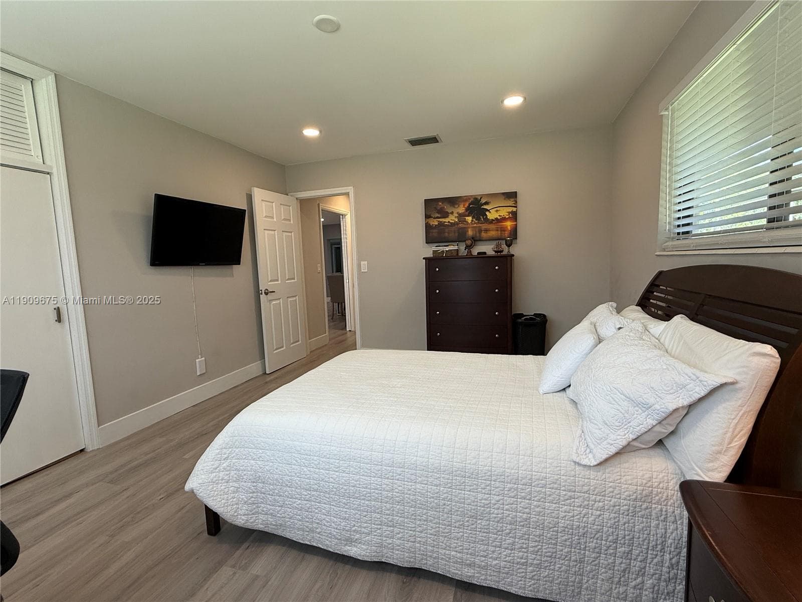 4009 Jefferson St #0 photo 15
