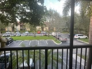 ROYAL POINCIANA CONDO · #2502 in Pompano Beach - Photo 16