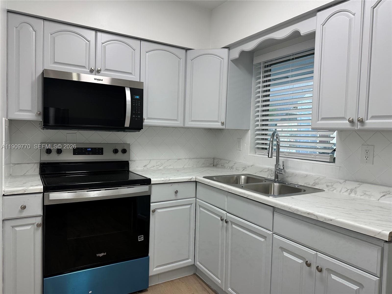 SILVER SHORES UNIT · #5 in Lauderdale By The Sea - Photo 6