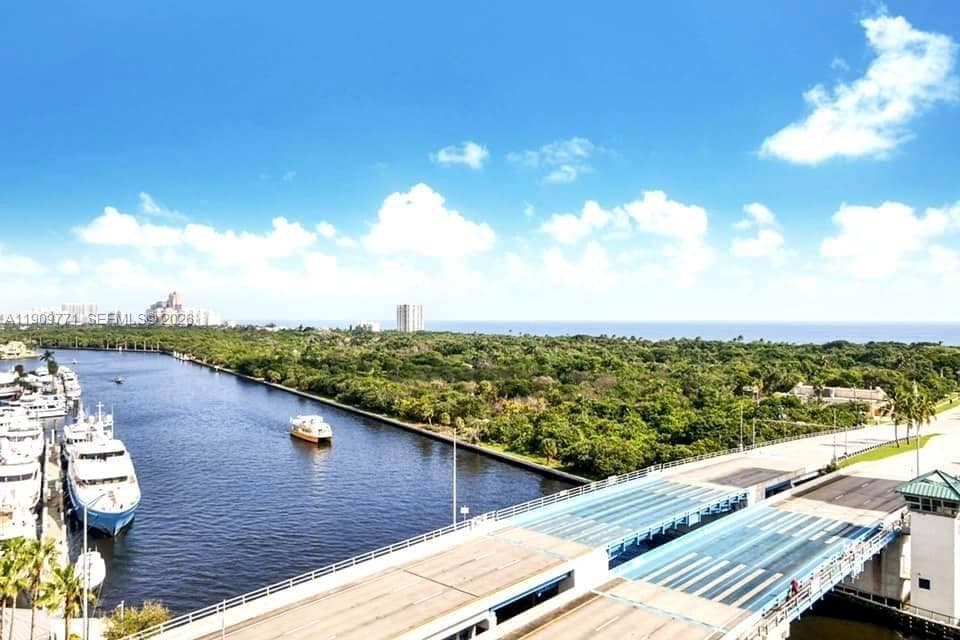 GALLERY ONE · #1132 in Fort Lauderdale - Photo 23