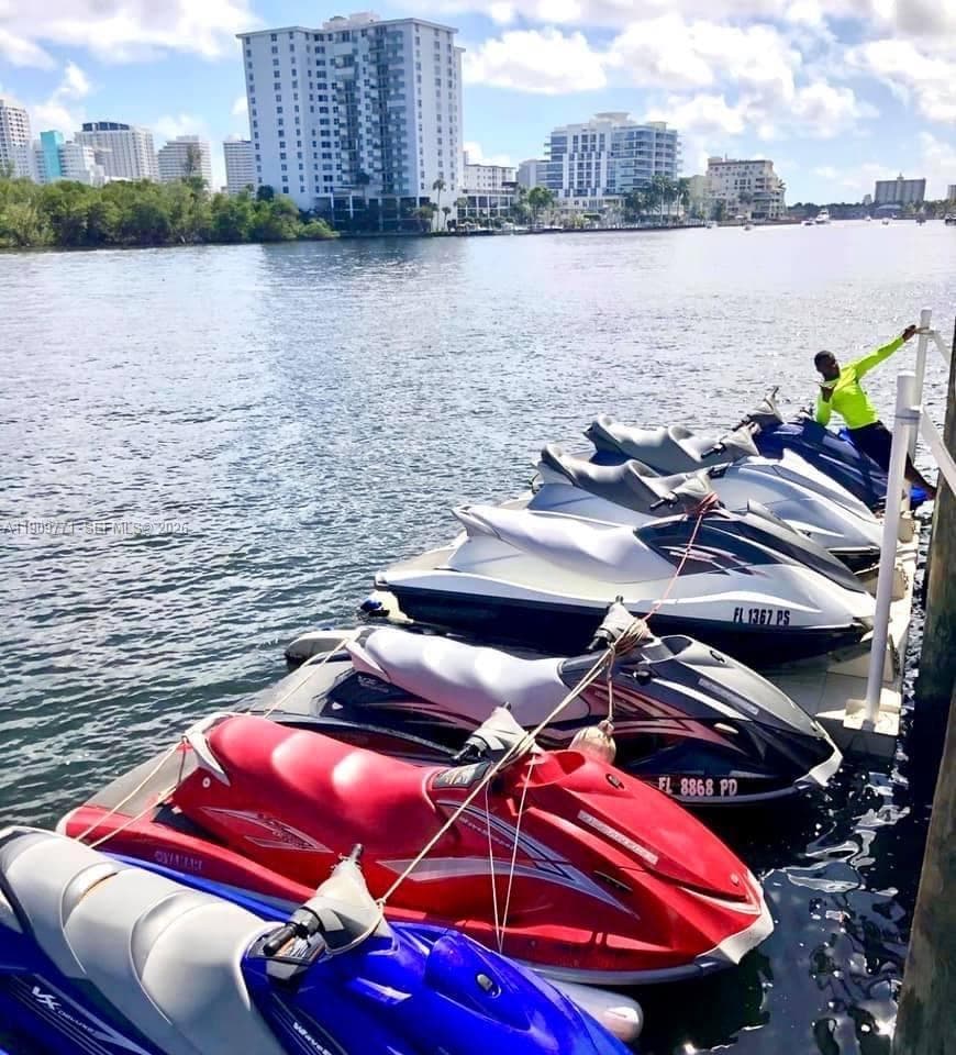 GALLERY ONE · #1132 in Fort Lauderdale - Photo 19