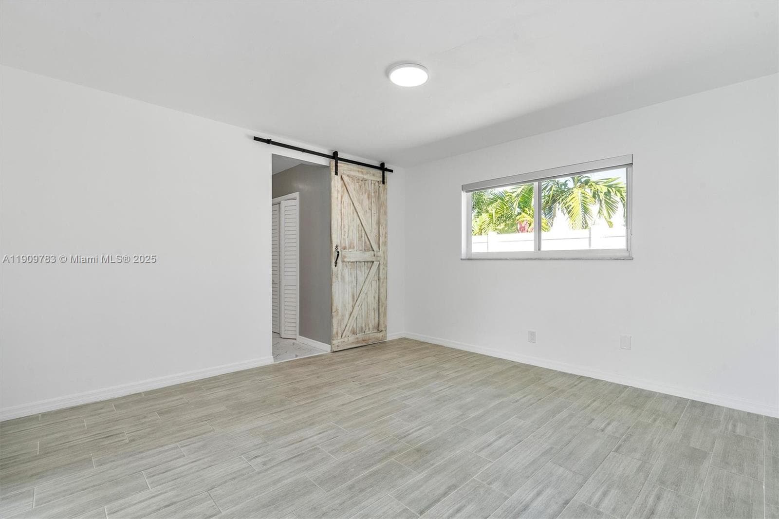 4309 Jackson St photo 27