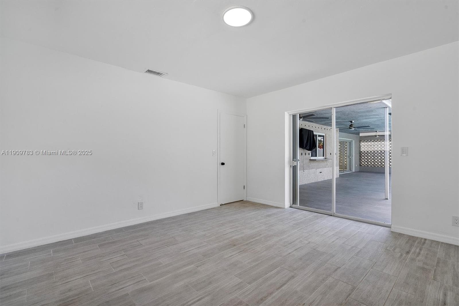 4309 Jackson St photo 29