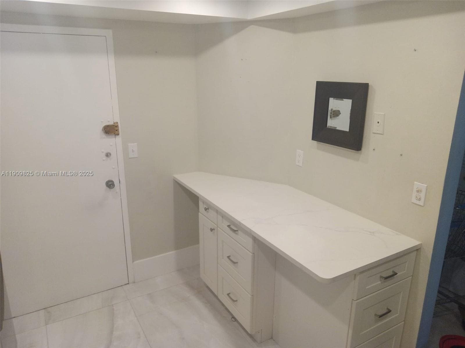 BUCKLEY TOWERS CONDO · #1603E in Miami - Photo 3
