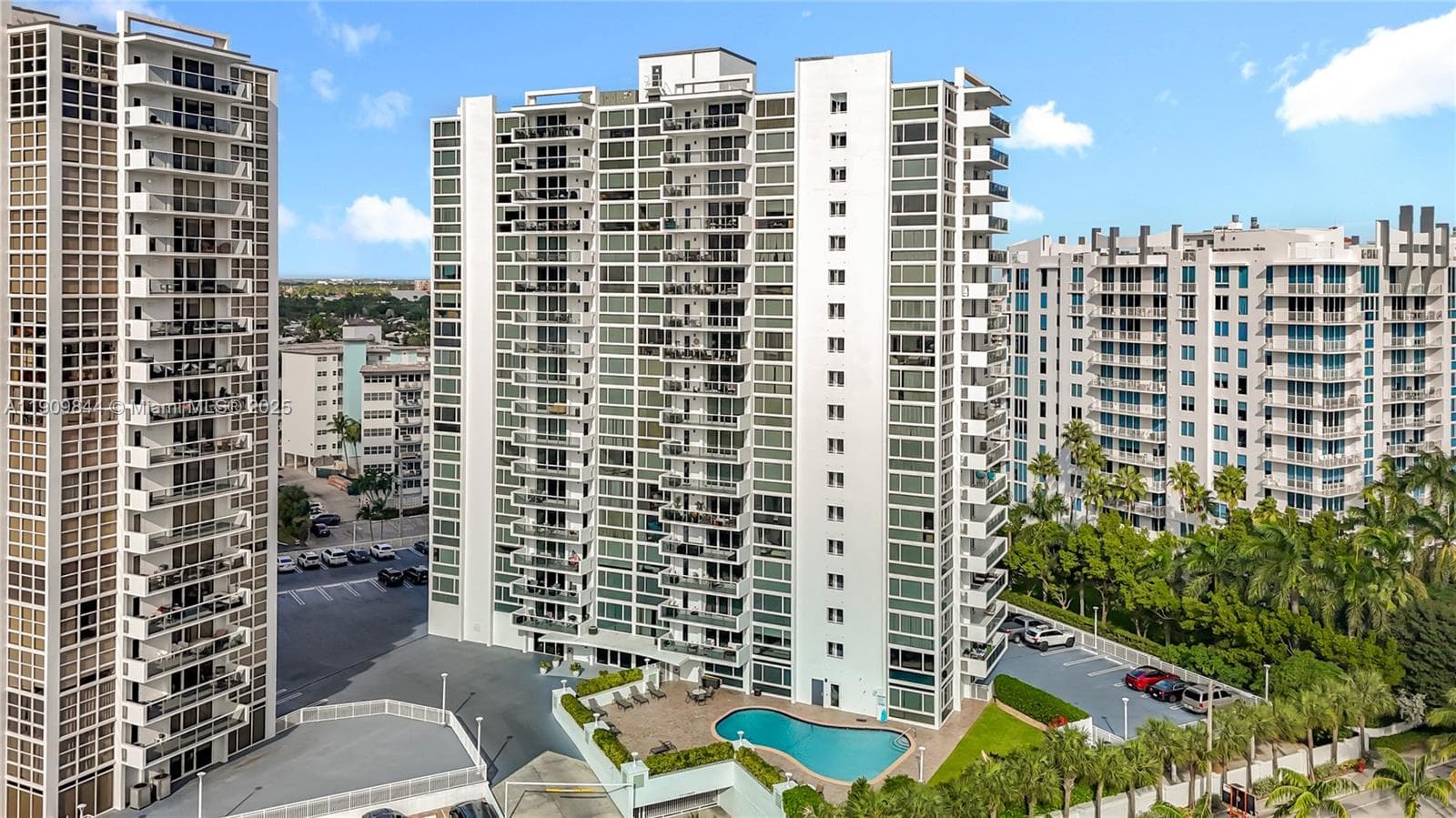 EMBASSY TOWER II INC COND · #15D in Fort Lauderdale - Photo 55