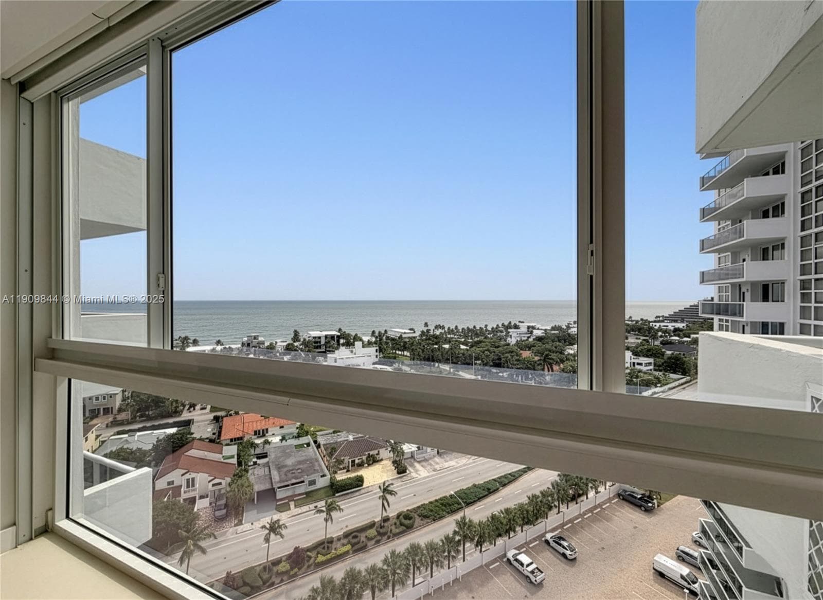 EMBASSY TOWER II INC COND · #15D in Fort Lauderdale - Photo 35