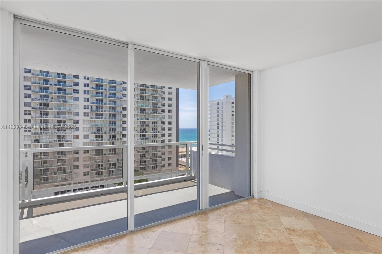 SEACOAST 5700 CONDO · #10D in Miami Beach - Photo 2