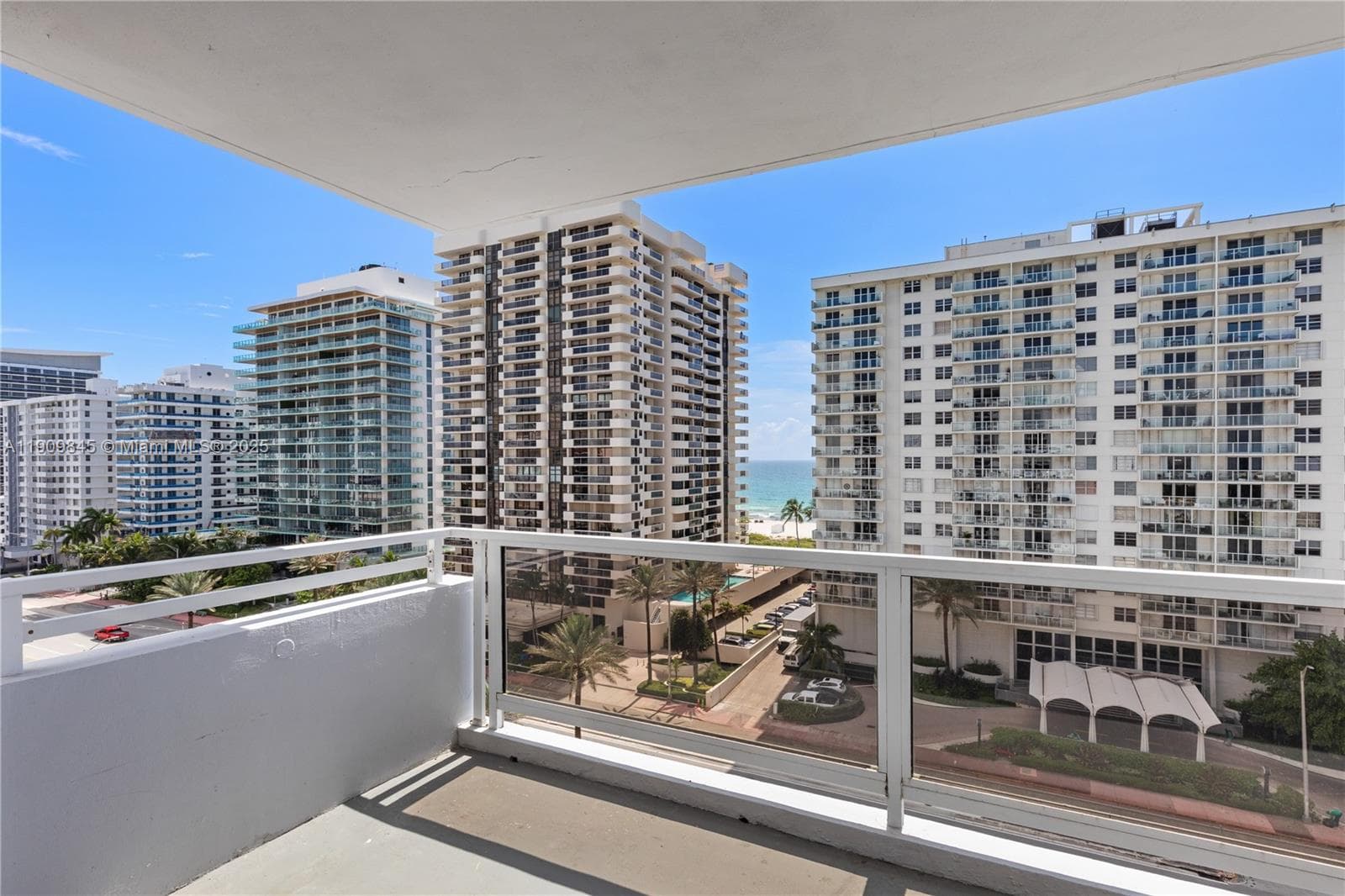 SEACOAST 5700 CONDO · #10D in Miami Beach - Photo 5