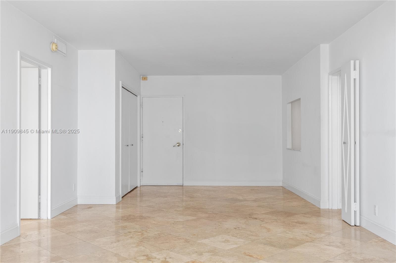 SEACOAST 5700 CONDO · #10D in Miami Beach - Photo 11