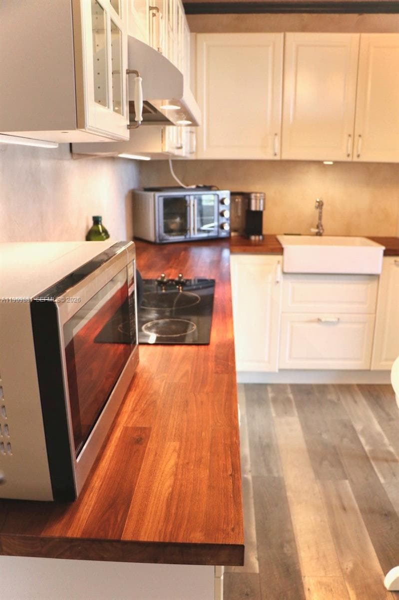 THE OLYMPUS CONDO · #920 in Hallandale Beach - Photo 14
