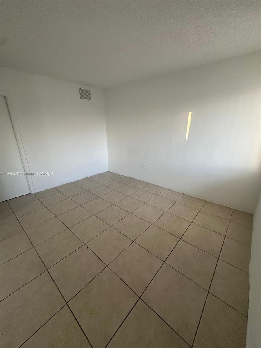 101 FORT LAUDERDALE CONDO · #9 in Fort Lauderdale - Photo 5