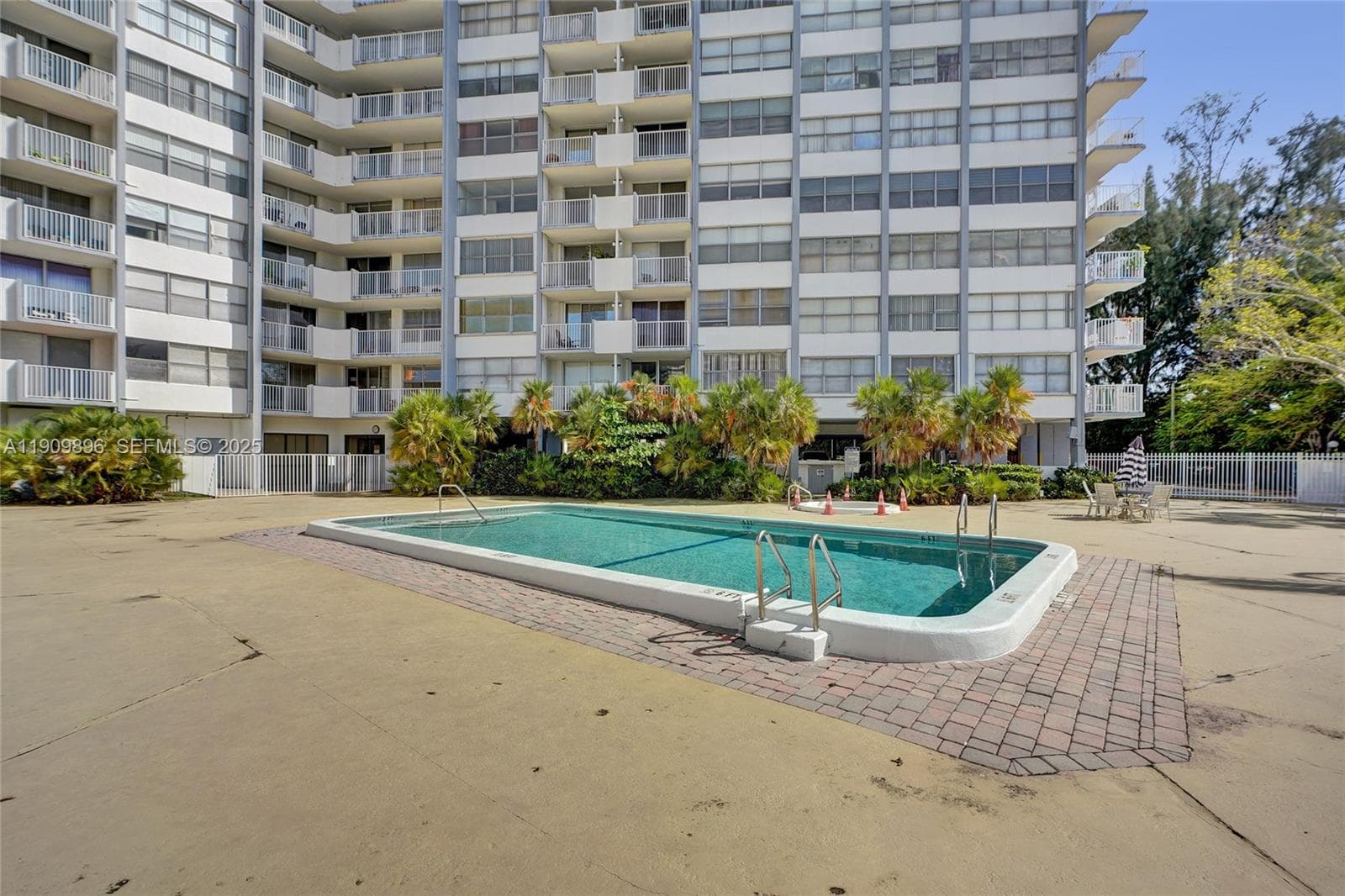 The Wilshire · #320E in Miami - Photo 5