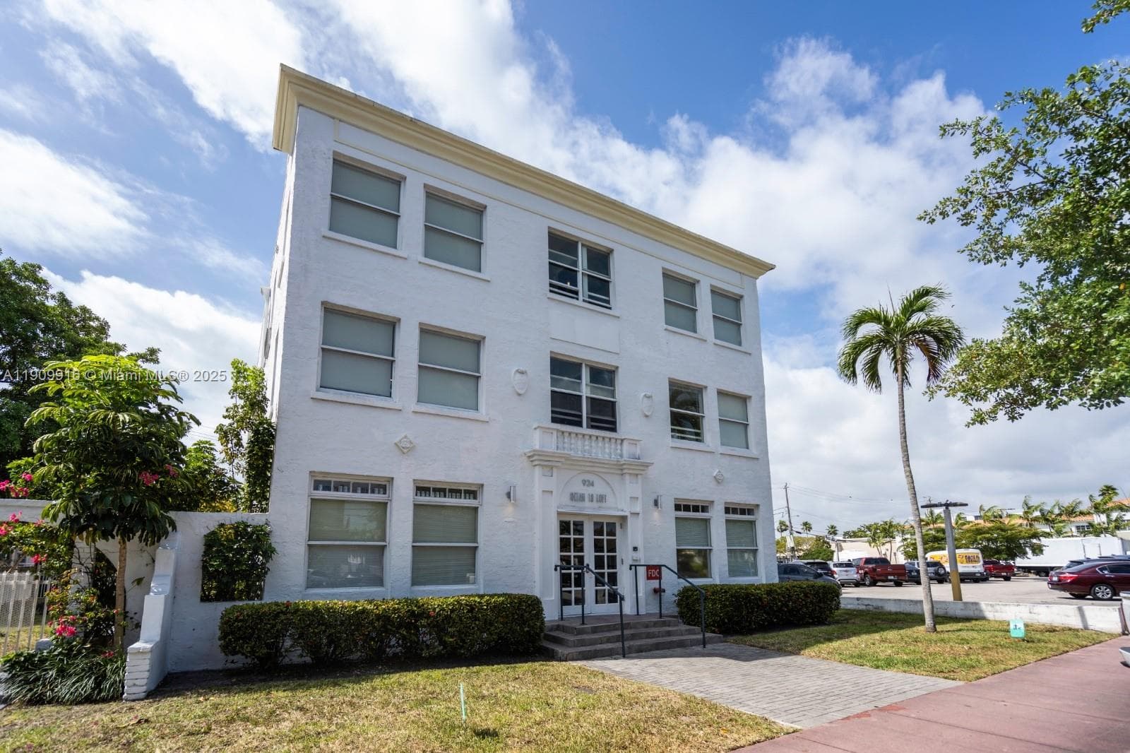 OCEANSIDE SEC ISLE OF NOR · #8 in Miami Beach - Photo 1