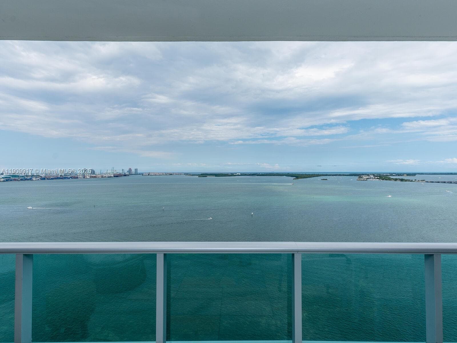 Jade Brickell · #2307 in Miami - Photo 12