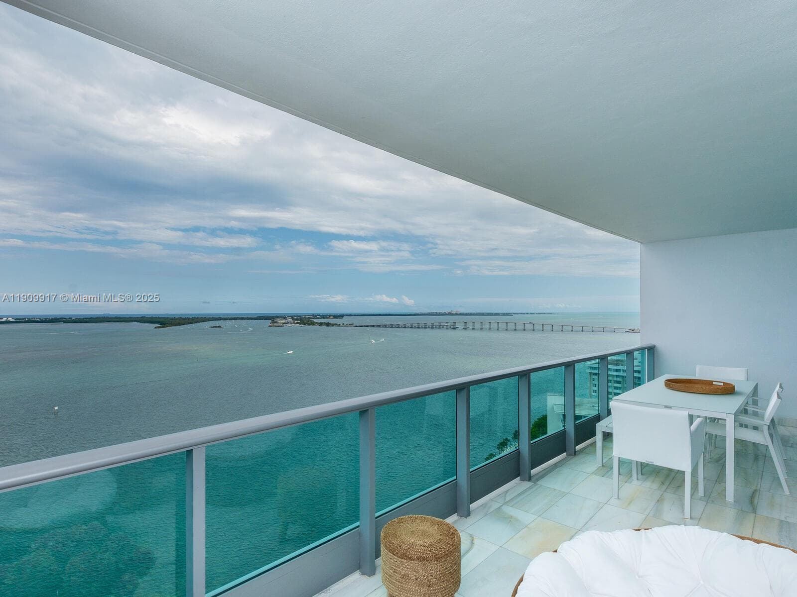 Jade Brickell · #2307 in Miami - Photo 11