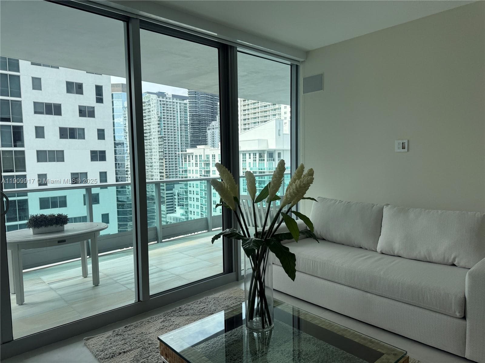 Jade Brickell · #2307 in Miami - Photo 21
