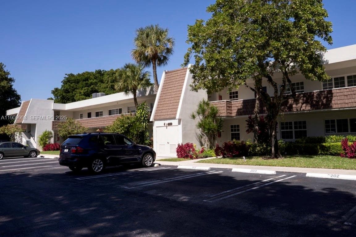 NO 80 PALM-AIRE COUNTRY C · #201 in Pompano Beach - Photo 8