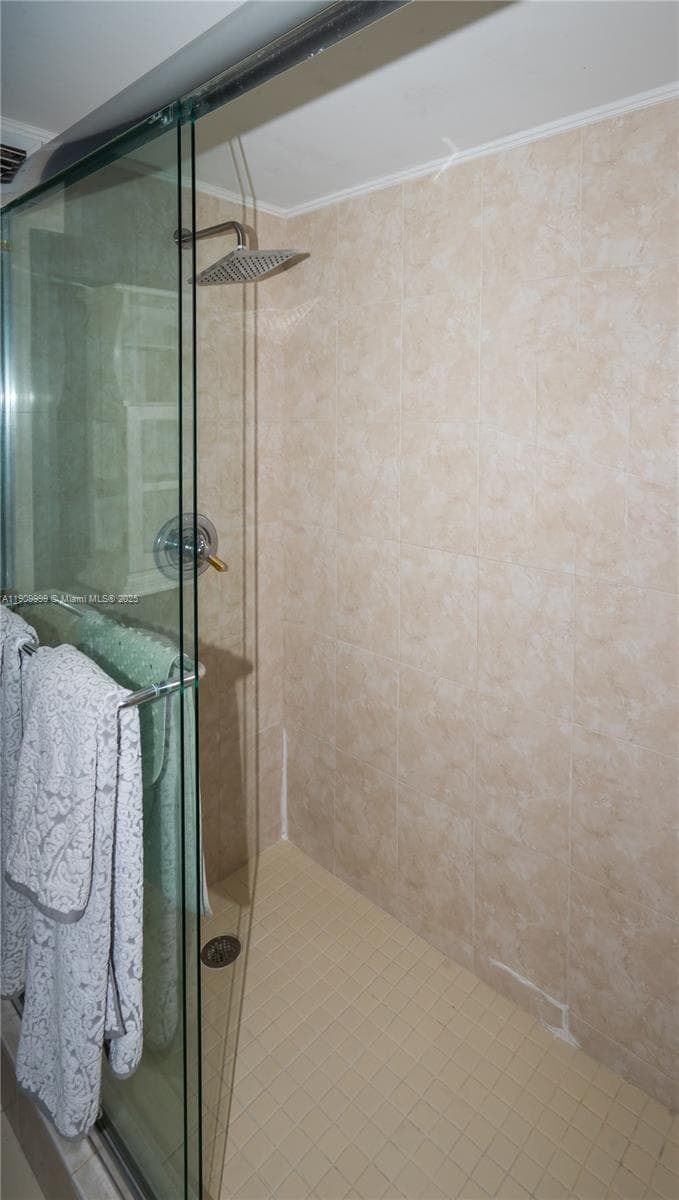 DESOTO PARK CONDO · #517 in Hallandale Beach - Photo 14
