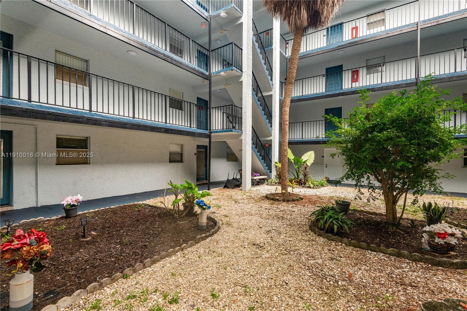 SOMERSET · #115J in Lauderdale Lakes - Photo 26