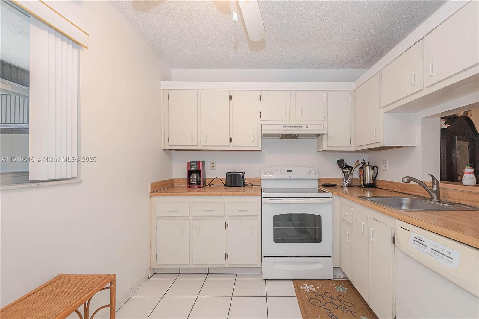SOMERSET · #115J in Lauderdale Lakes - Photo 4