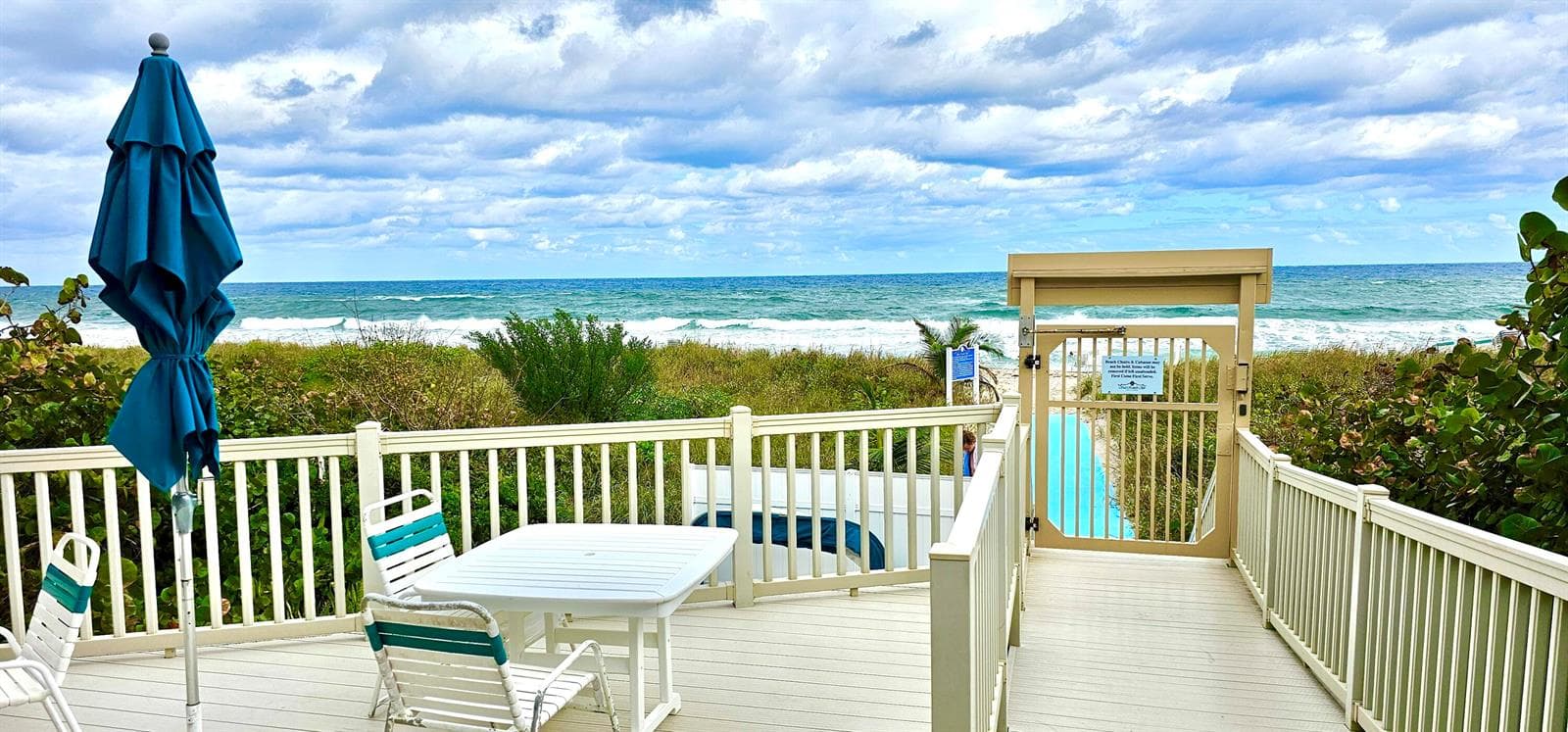 ATTENDED, PRISTINE PRIVATE BEACHES