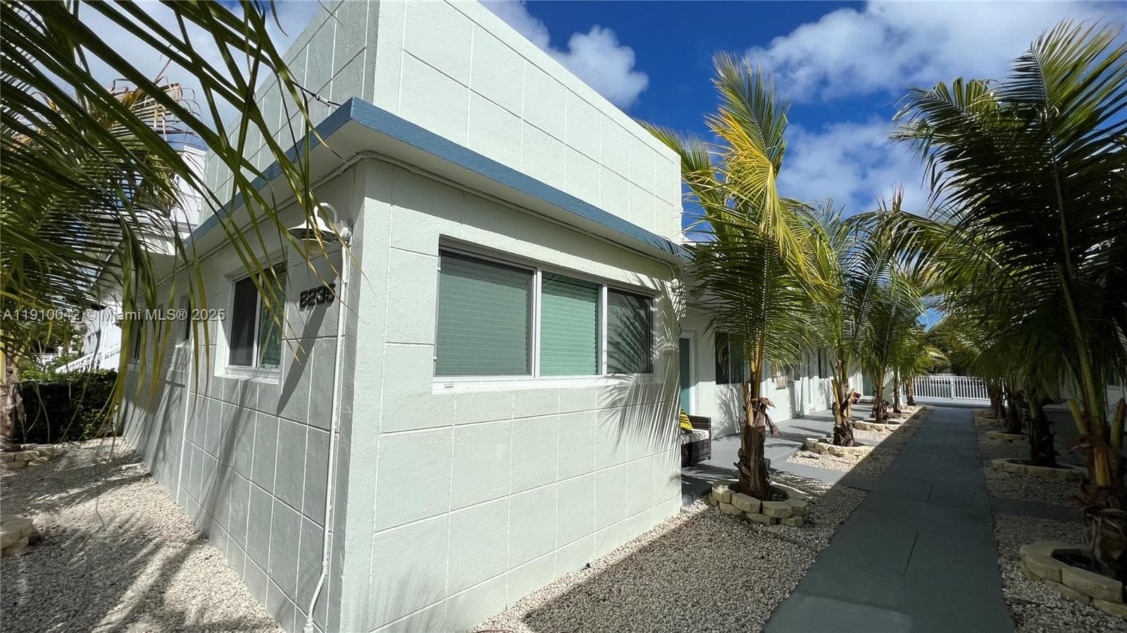 BISCAYNE BCH SUB · #1 in Miami Beach - Photo 23