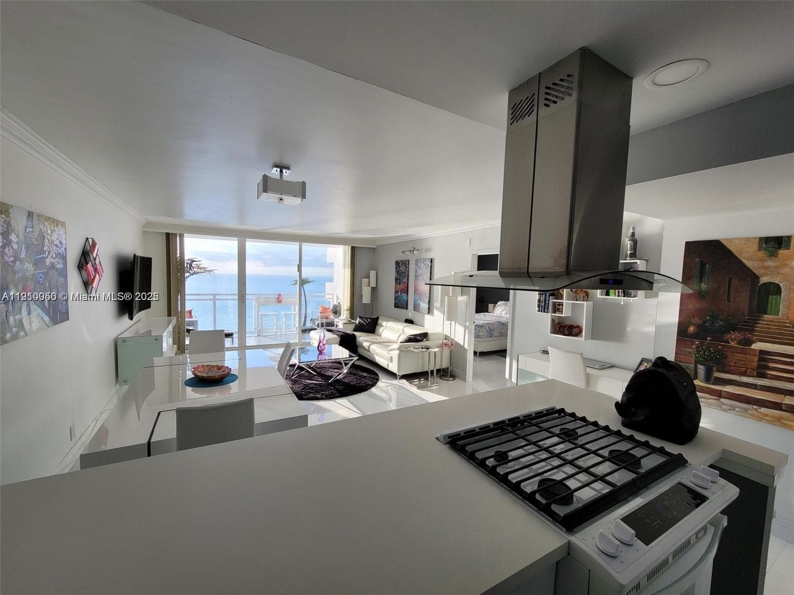 PARKER PLAZA CONDO ESTATE · #1815 in Hallandale Beach - Photo 8