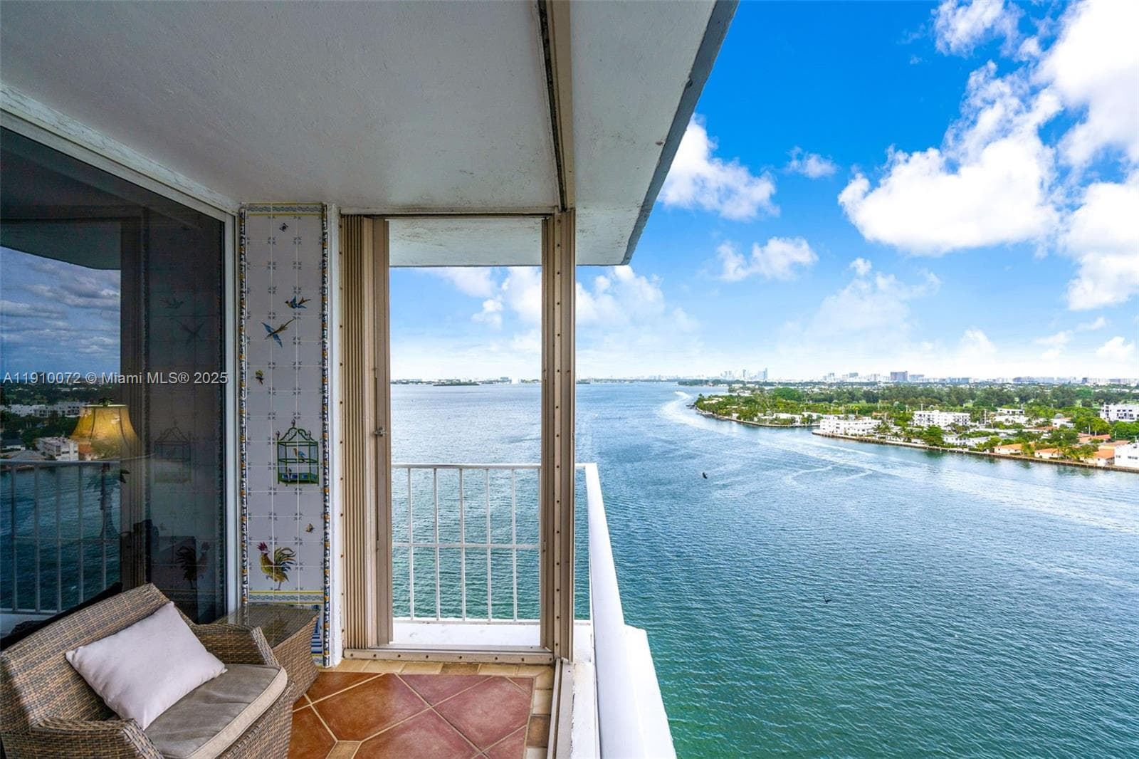 Kennedy House · #PHI in North Bay Village - Photo 7