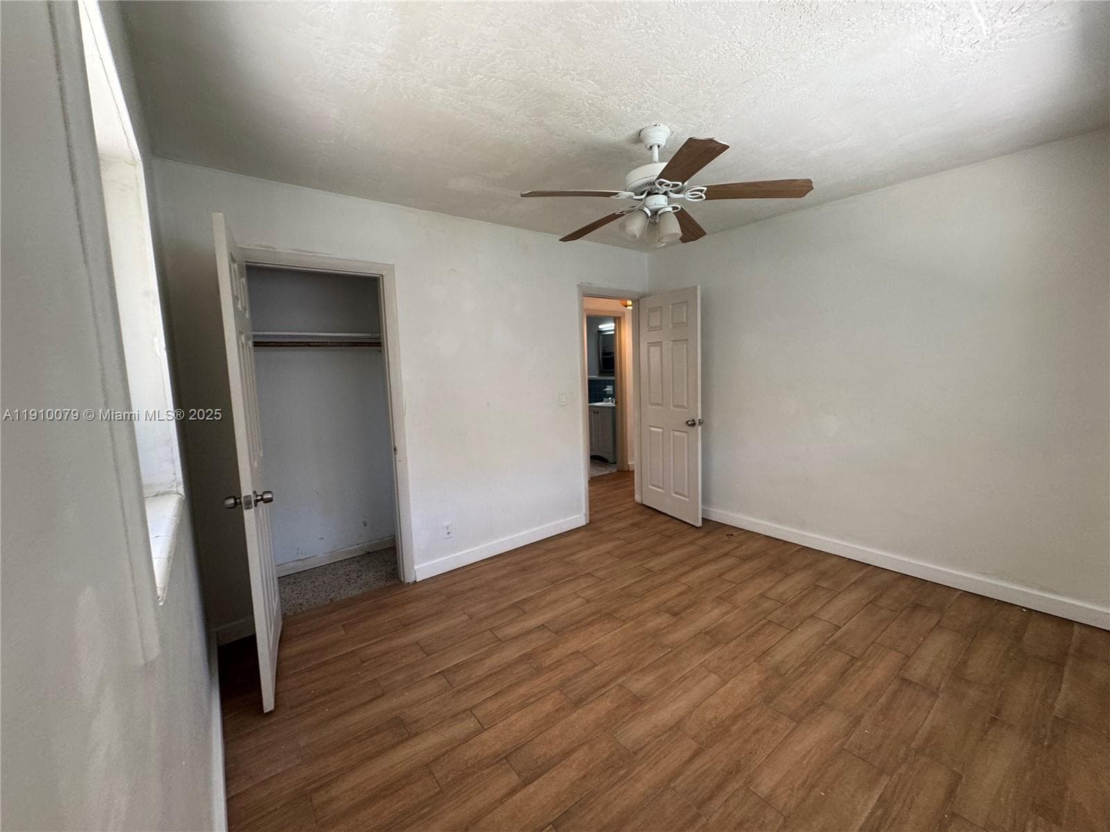 630 NW 14th Way photo 16
