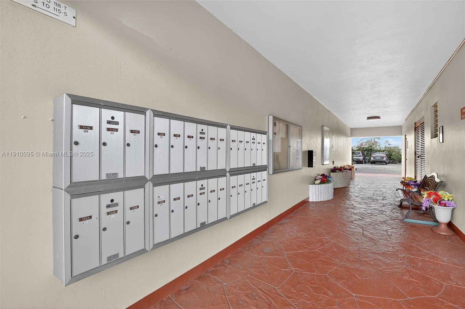 BEVERLY HILLS CONDO · #T218 in Hollywood - Photo 28