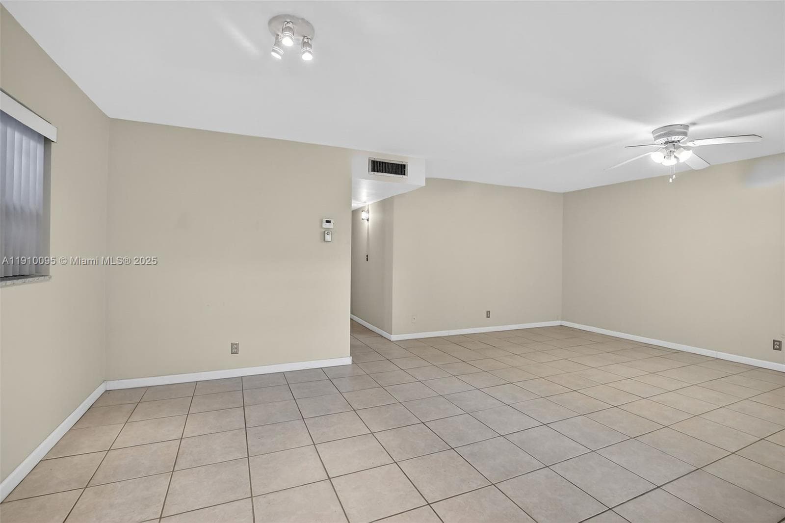 BEVERLY HILLS CONDO · #T218 in Hollywood - Photo 15