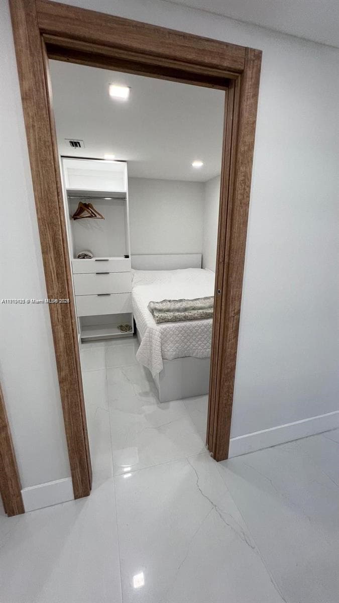 PLAYA DEL MAR CONDO · #1614 in Fort Lauderdale - Photo 17
