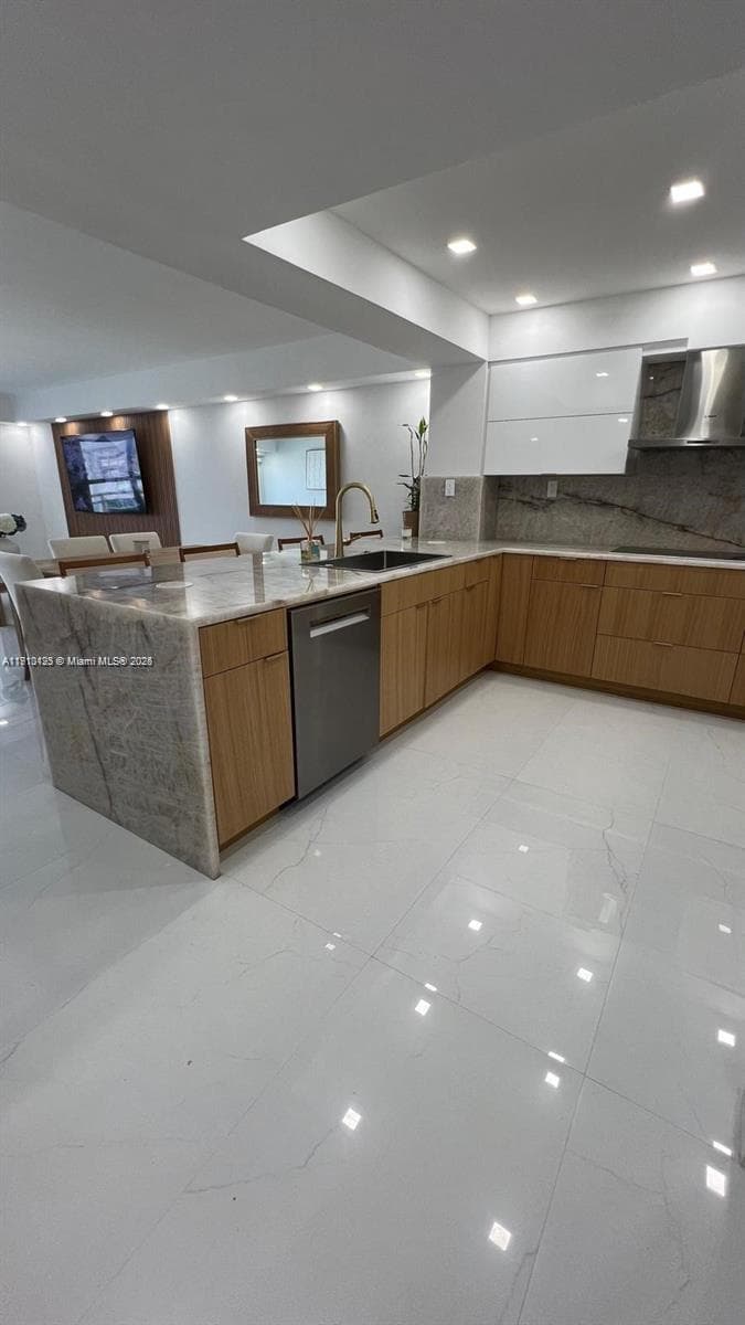 PLAYA DEL MAR CONDO · #1614 in Fort Lauderdale - Photo 12