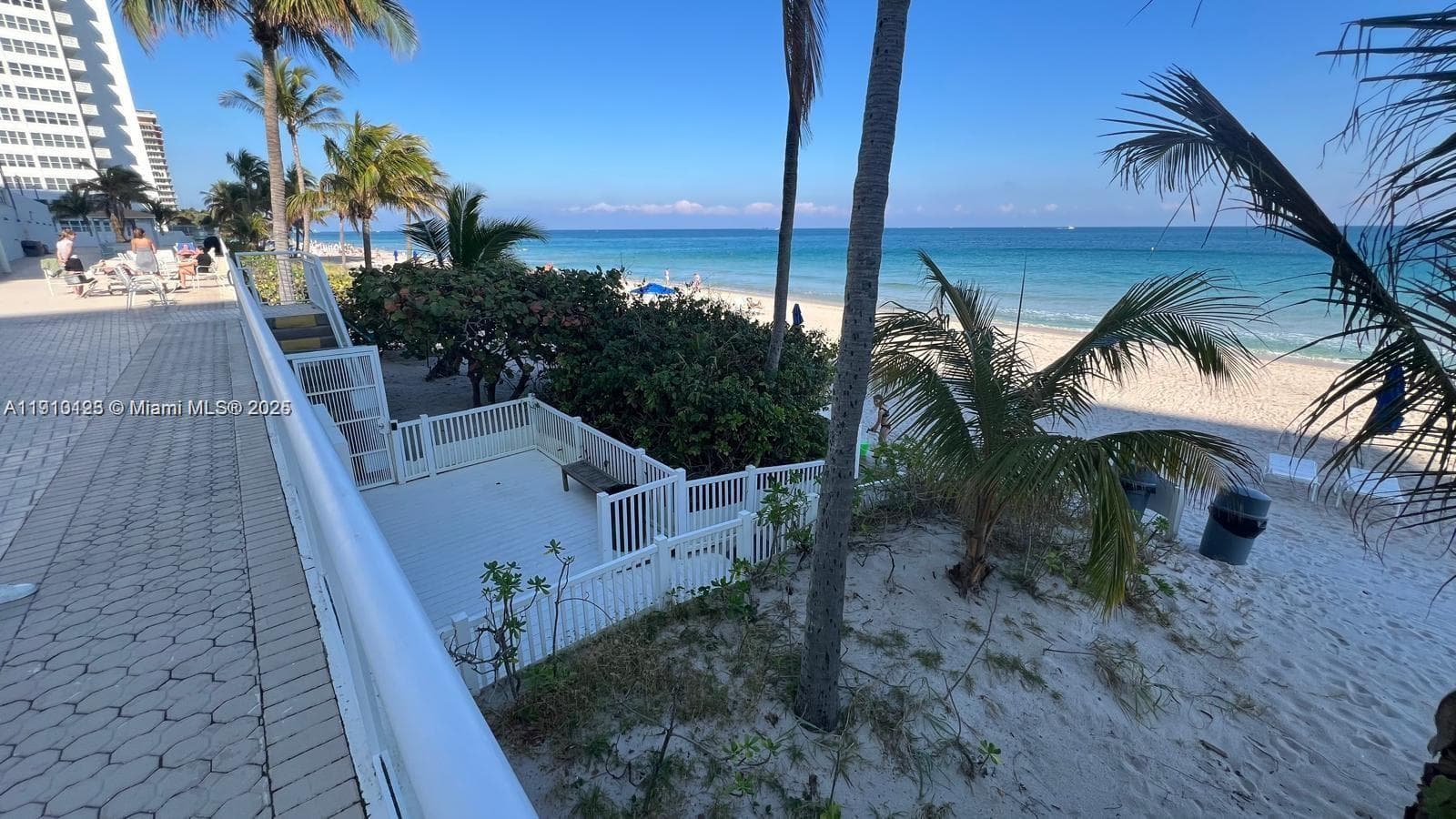 PLAYA DEL MAR CONDO · #1614 in Fort Lauderdale - Photo 3