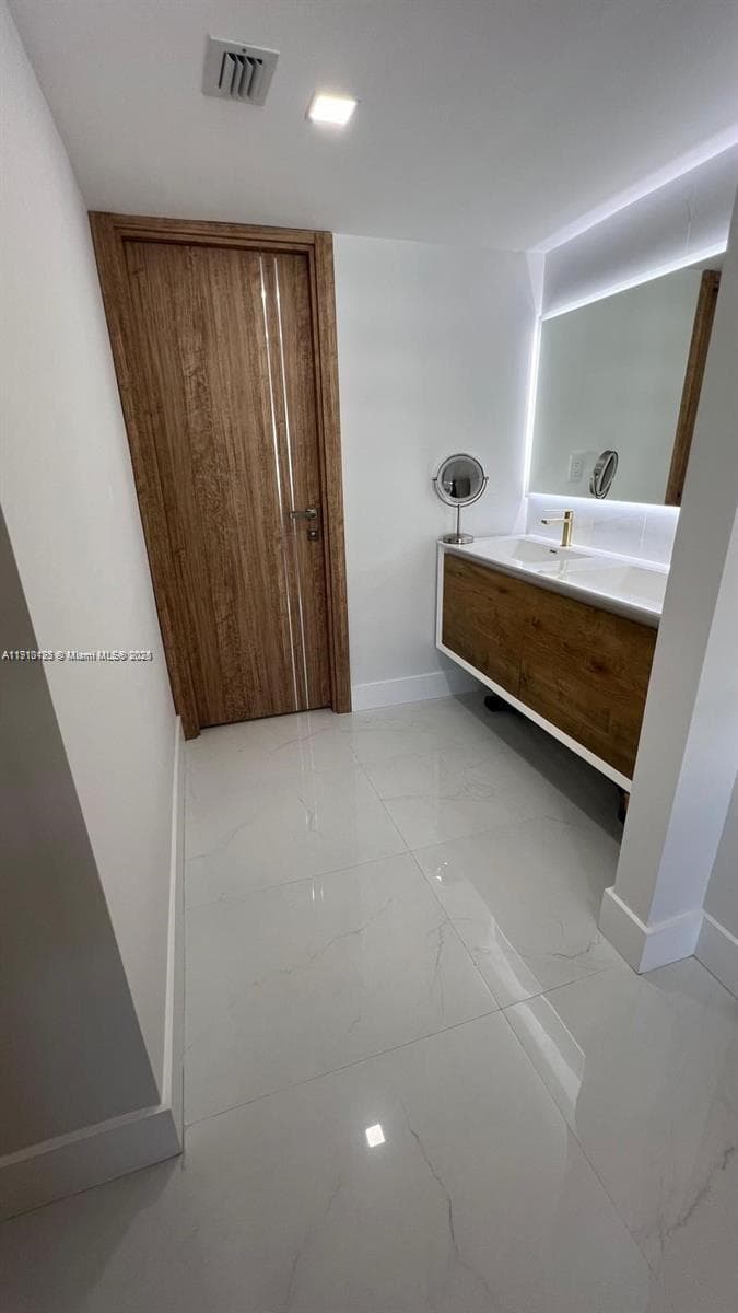 PLAYA DEL MAR CONDO · #1614 in Fort Lauderdale - Photo 33