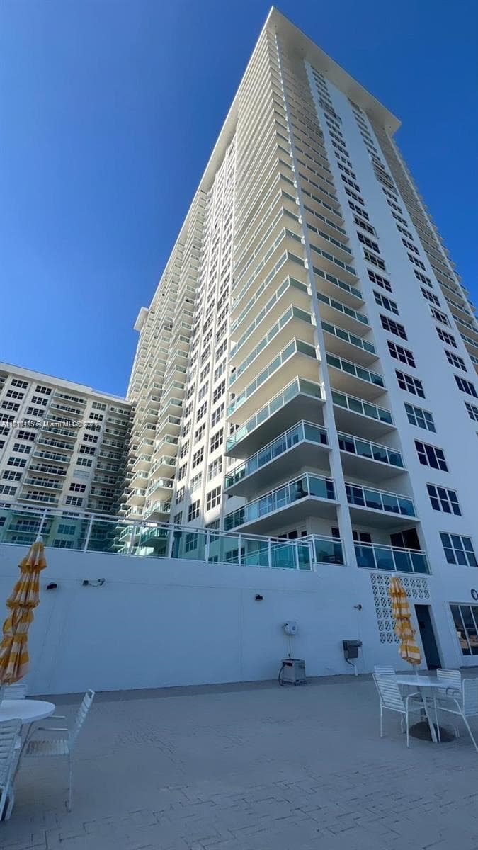PLAYA DEL MAR CONDO · #1614 in Fort Lauderdale - Photo 4