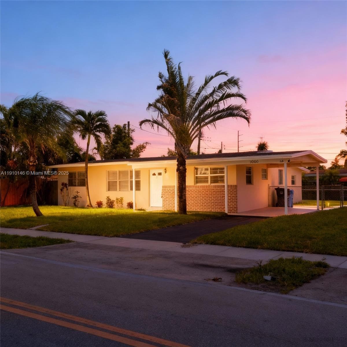 1060 NW 44 photo 1