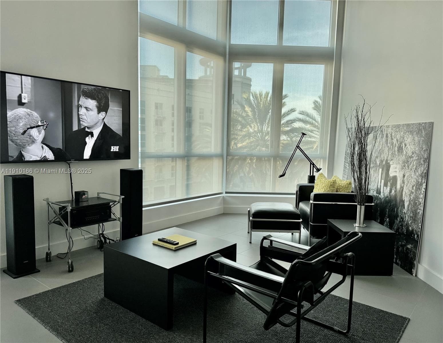 Metropolis · #406 in Miami - Photo 3