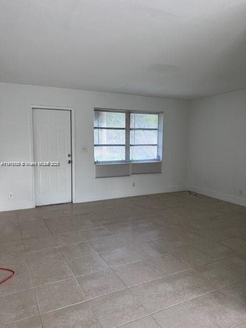 2601 SW 5th St photo 6