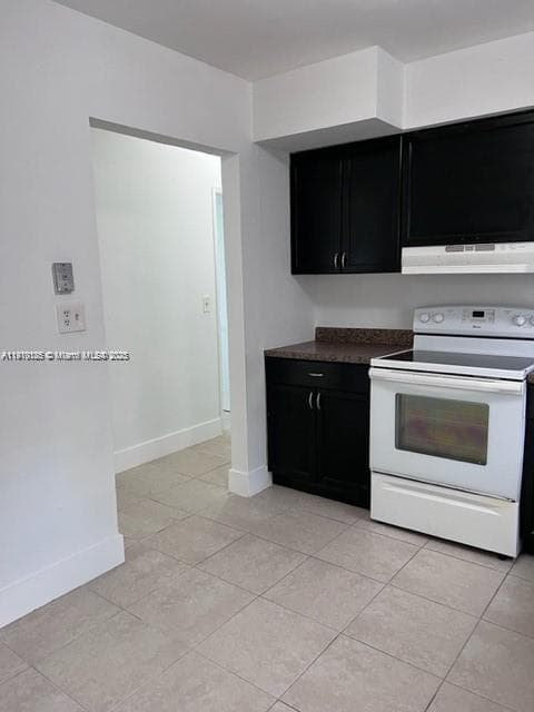 2601 SW 5th St photo 4