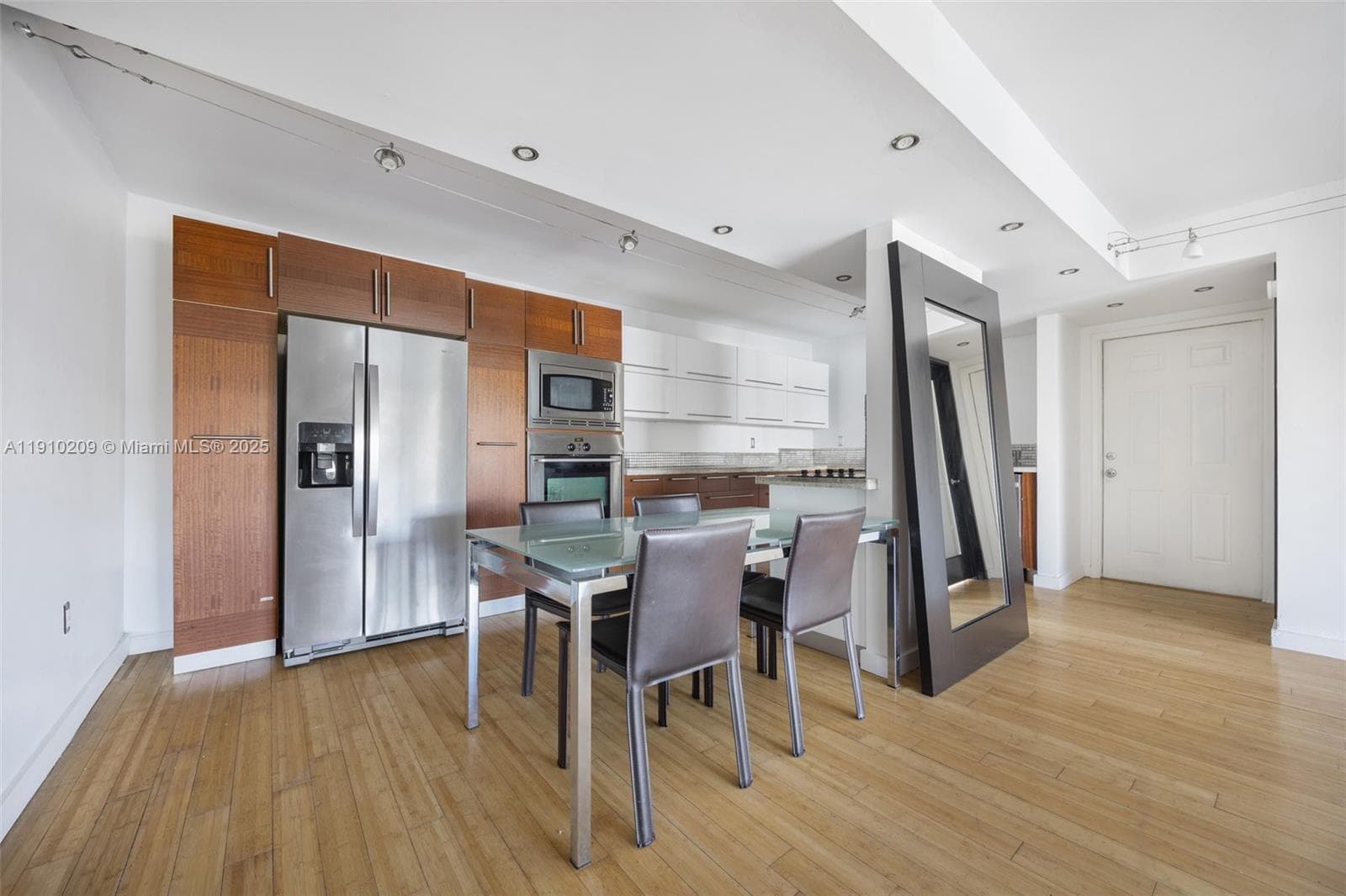 Lenox View Condominium · #501 in Miami Beach - Photo 11