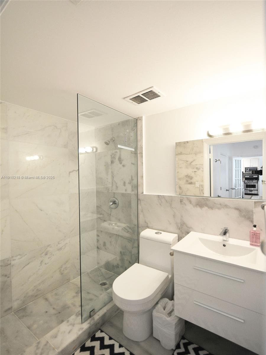 1342 drexel · #105 in Miami Beach - Photo 12