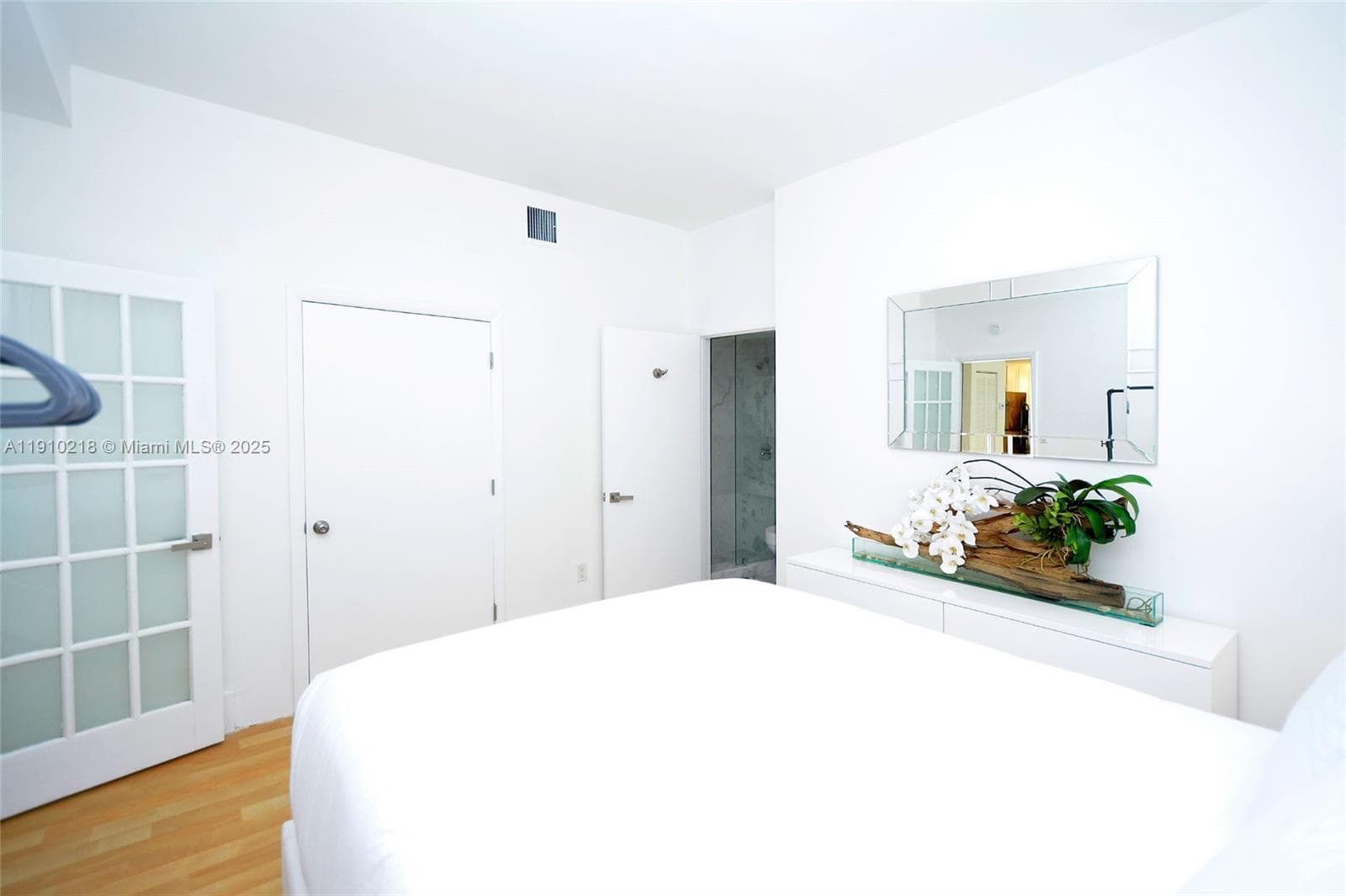 1342 drexel · #105 in Miami Beach - Photo 3