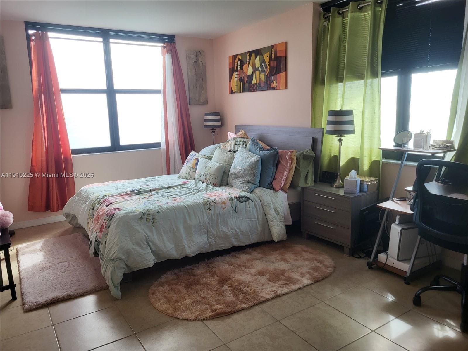 CATANIA CONDO · #2401 in Hollywood - Photo 16