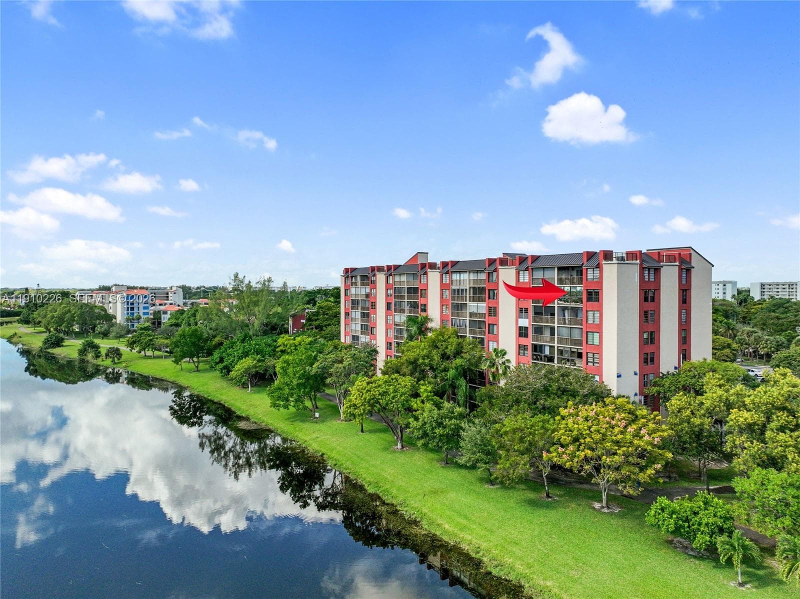 CYPRESS BEND CONDOMINIUM · #801 in Pompano Beach - Photo 24