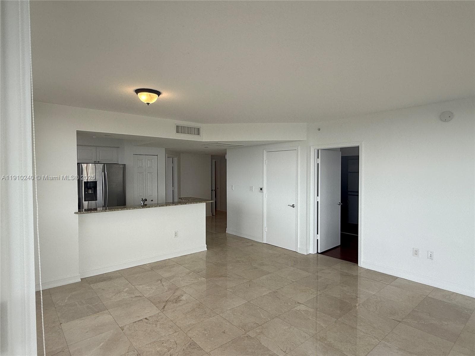 TURNBERRY ON THE GREEN CO · #2209 in Aventura - Photo 6
