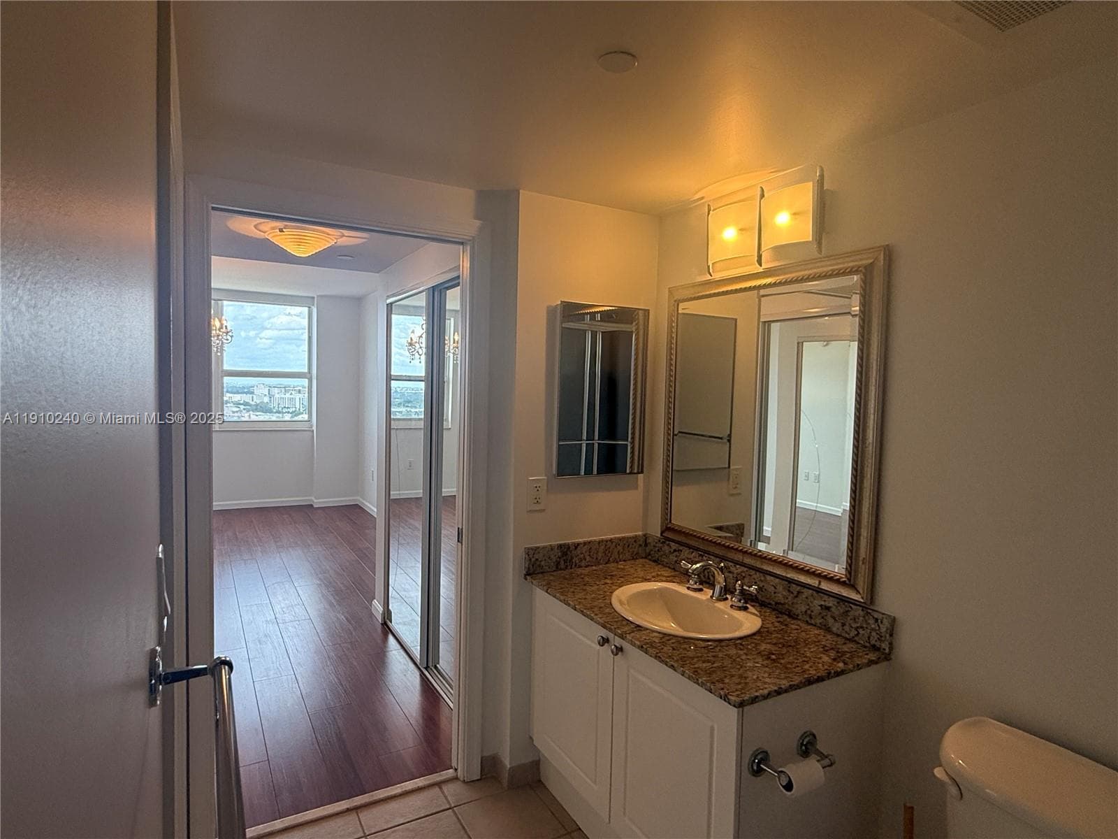 TURNBERRY ON THE GREEN CO · #2209 in Aventura - Photo 20